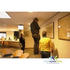 Opbouw tentoon stelling gemeentehuis 23-12-2009 Coll. P.Snip F000009